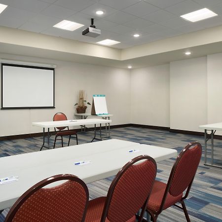 Holiday Inn Express & Suites Knoxville-Clinton By Ihg Exterior photo