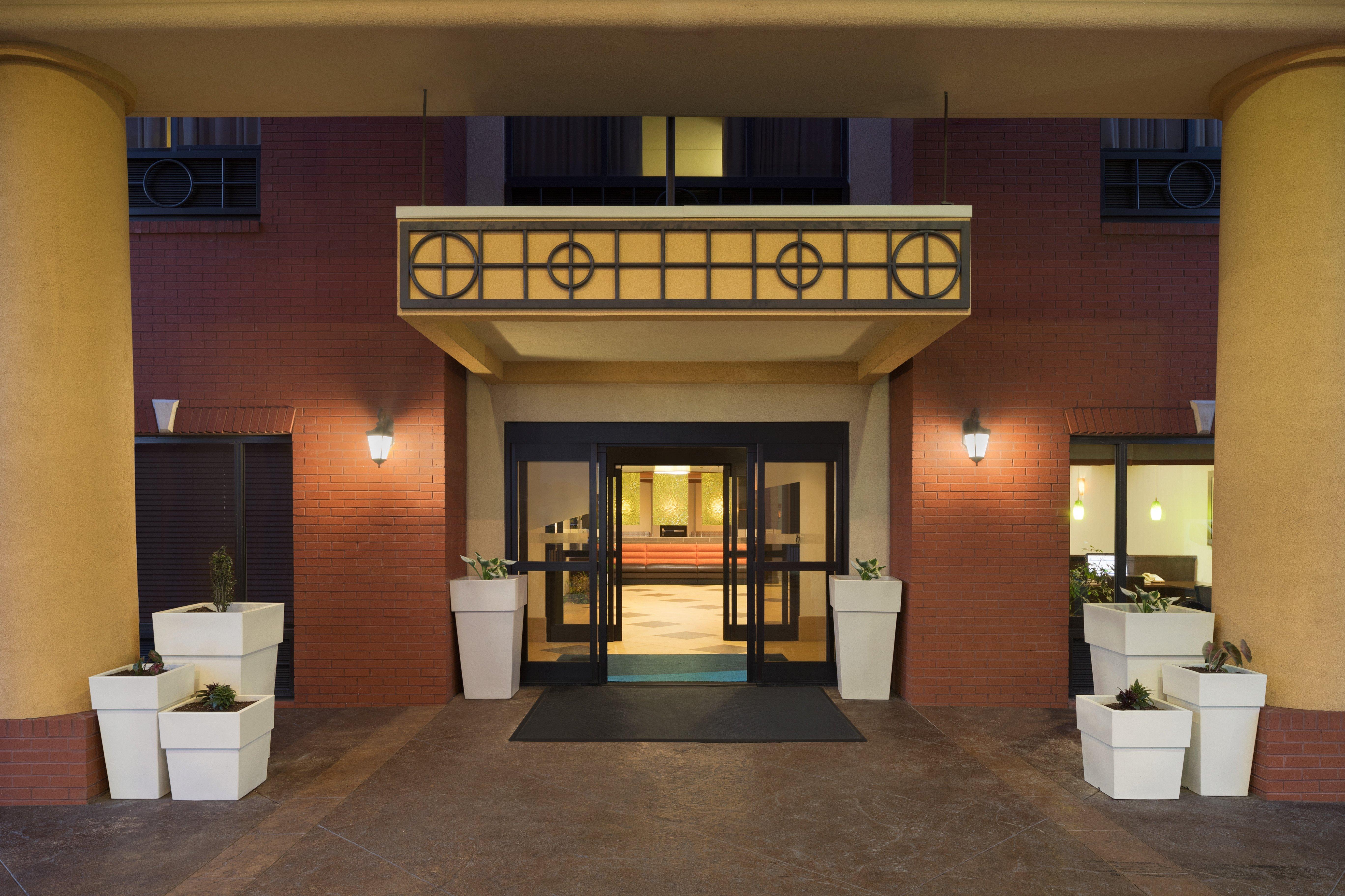Holiday Inn Express & Suites Knoxville-Clinton By Ihg Exterior photo